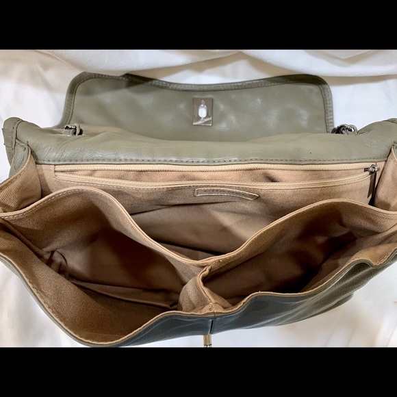 ❌SOLD❌💯Authentic Chanel XL Flap Bag - Picture 9 of 15